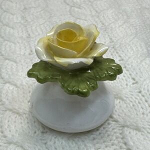 VTG  1.5" AYNSLEY England Bone China Yellow Rose Salt Shaker ONLY Capodimonte